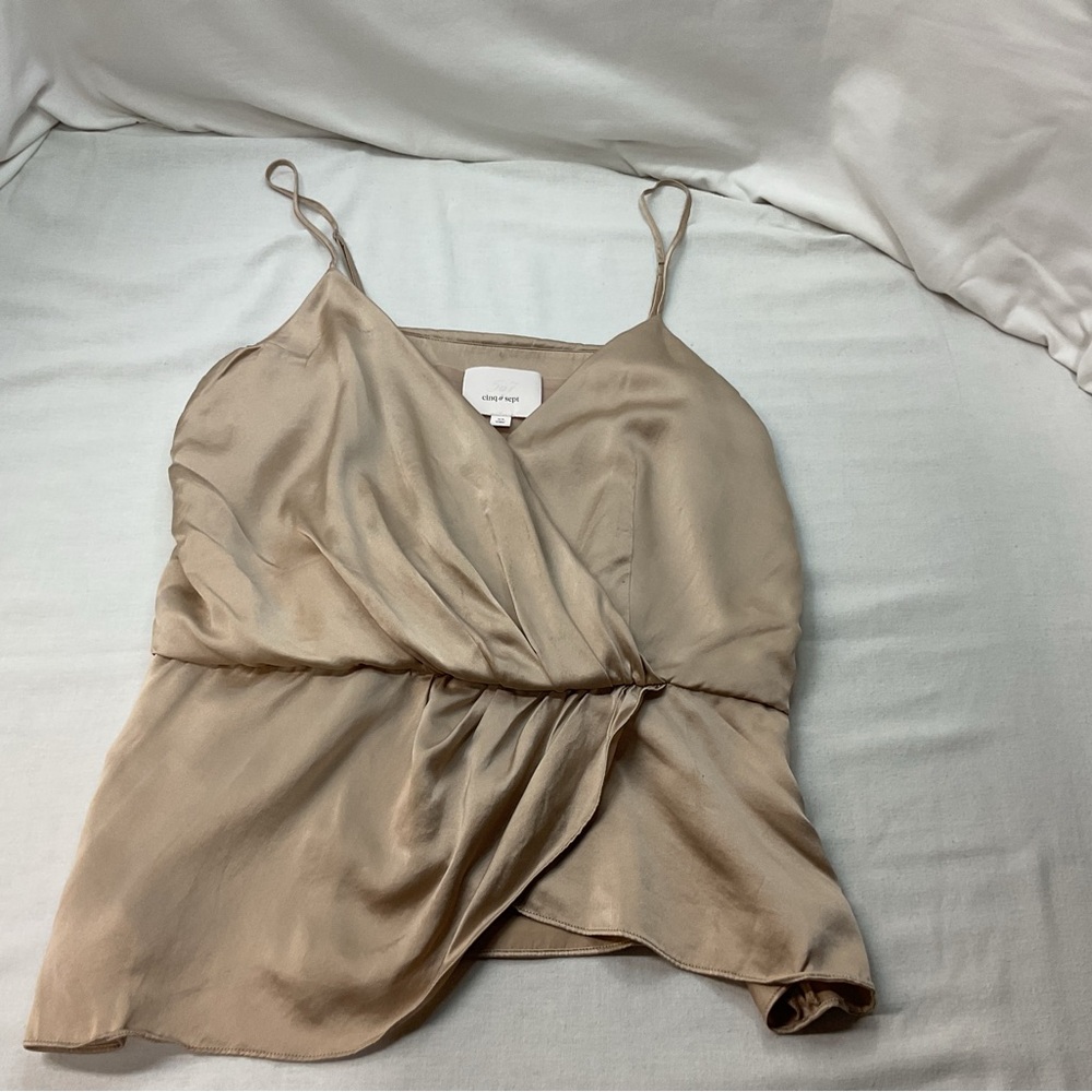 Cinq a Sept Women's Light Pink Camisole Size XS, Shinny, Waist TieString Formal